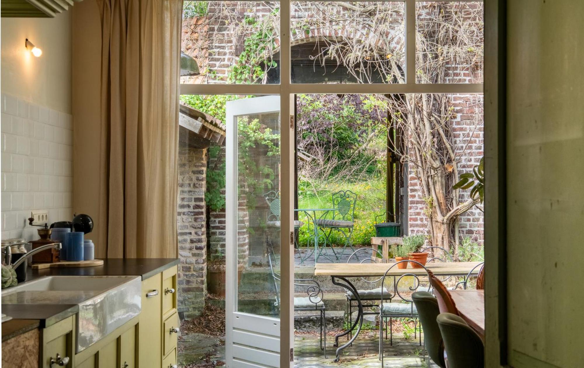 Maas Suites - The French House Lanaken Buitenkant foto